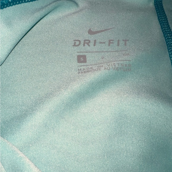 Nike Pro Cool Dri-FIT Cropped 21” Turquoise Zigzag Striped Athletic Leggings S - Picture 4 of 6